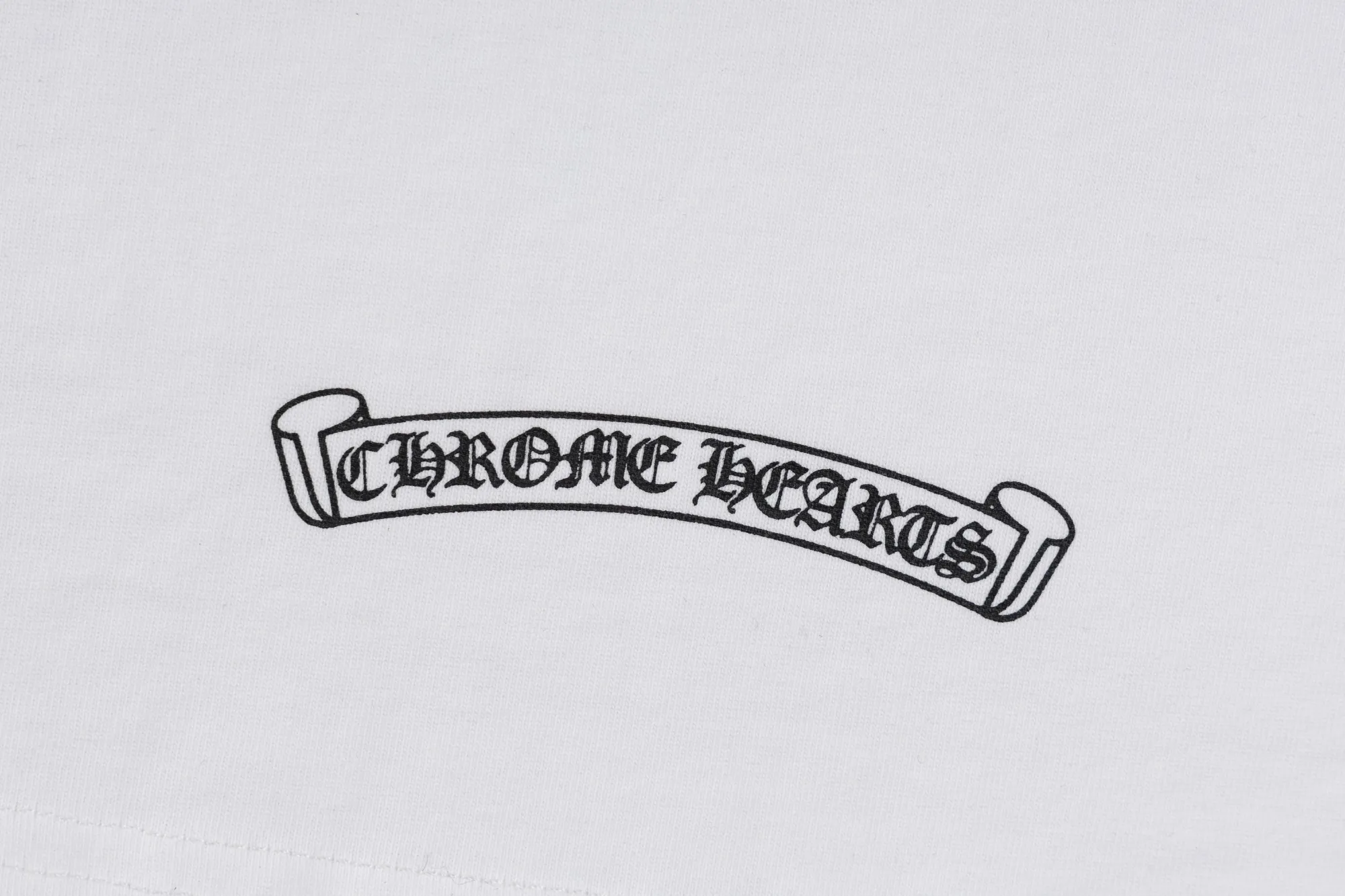 May 1st Welfare Style 🅿️116 - Crow Heart Short-sleeved T-shirt, same style for men and women - Made of original 280g 100% cotton fabric, soft and comfortable, threads are dyed in the same vat with zero color difference, exclusive quality difference currency, welcome to compare - Color: Black - Size: XS S M L